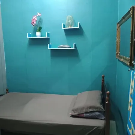 Mom'S Home Pasir Gudang Exterior photo