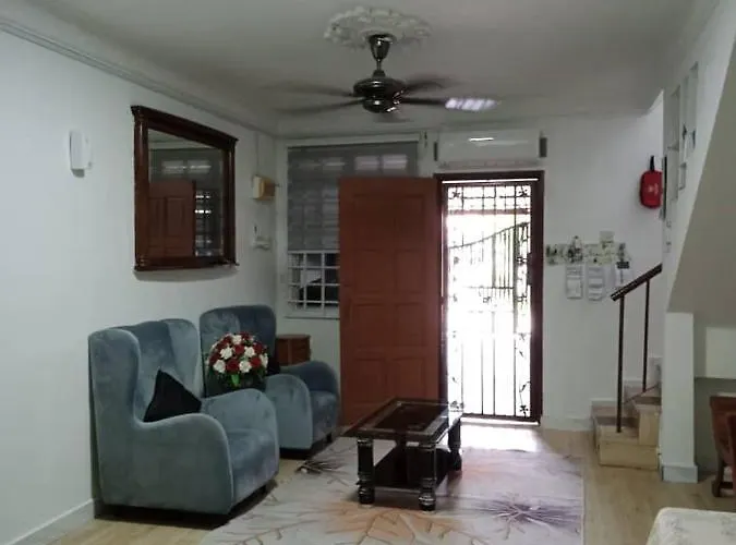 Mom\'S Home